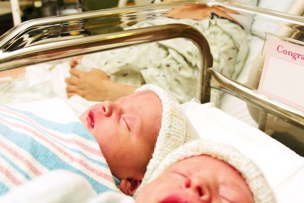 New Father Kicks Wife With Newborn Twins onto the Streets, Years Later He Begs Her for Help – Story of the Day