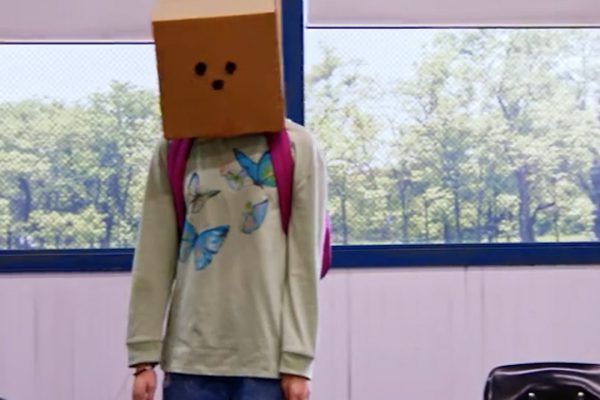 She Refused to Show Her Face in Class – Then Everything Changed…